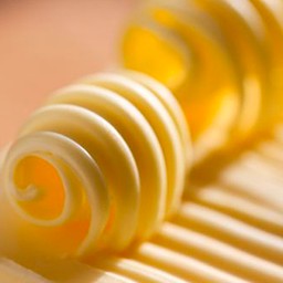 MARGARINE AND VEGETABLES FATS